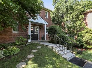 209 Schrade Rd APT 1E, Briarcliff Manor, NY 10510