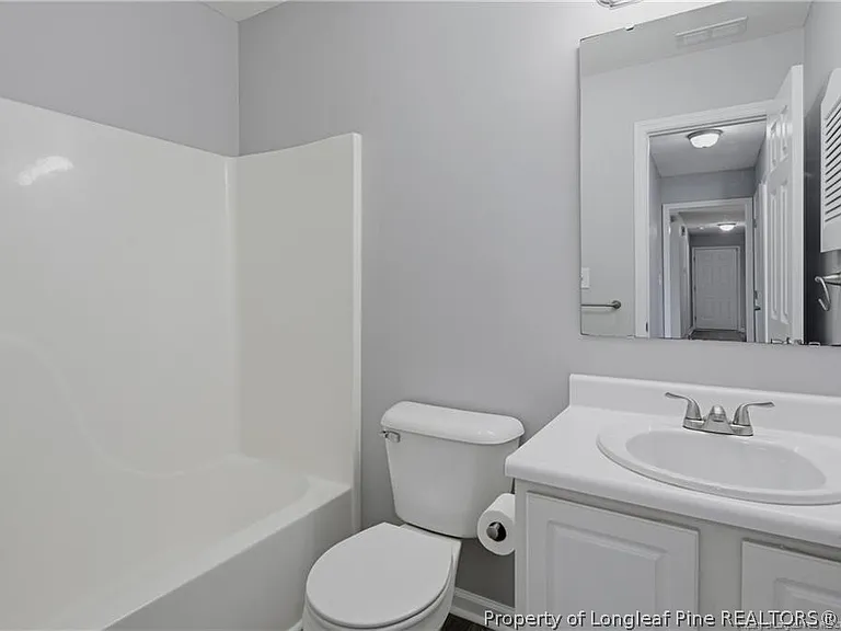 401 Meadowland Ct #4 — Photo 17