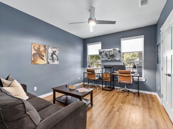 Additional property image - 1004 S Montreal Ave, Dallas, TX 75208