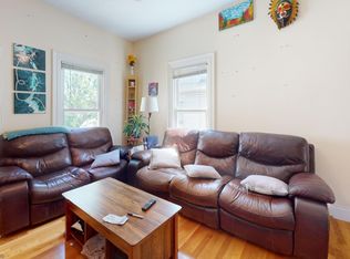 37 Cedar St #22, Somerville, MA 02143