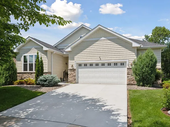 3772 Terra Vista Way, Chaska, MN 55318