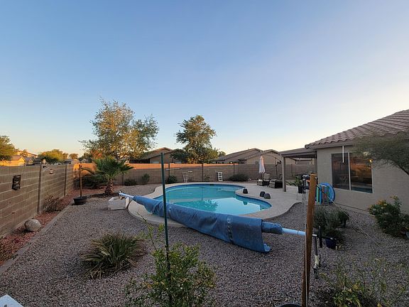 2nd image of 43571 W Elm Dr