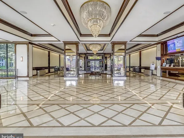 5225 Pooks Hill Rd APT 1325N, Bethesda, MD 20814