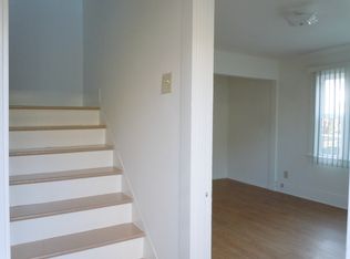 1614 Loma Dr, Hermosa Beach, CA 90254