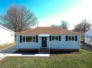 30120 Vineyard Rd, Willowick, OH 44095