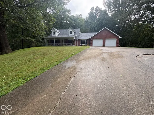 2636 Country Club Rd, Spencer, IN 47460