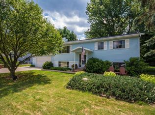 3104 Gold Dust St NE, Belmont, MI 49306