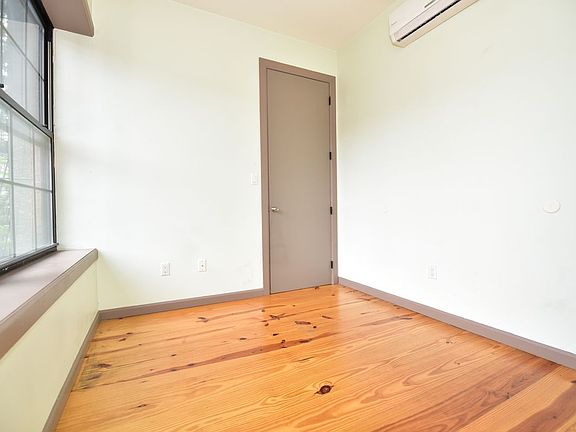 4th image of 209 W 135th St APT 2B