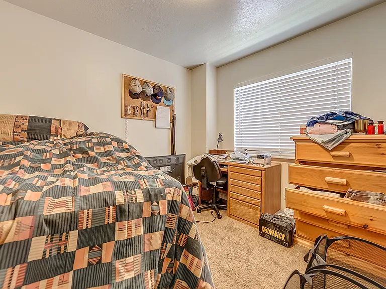 466 N 400 E #203 — Photo 9