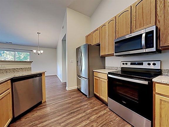 3rd image of 6853 Emerald Bay Ln