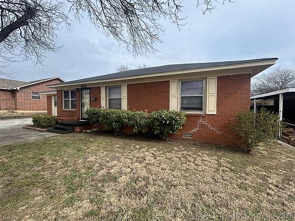 3rd image of 1618 Mount Washington Rd