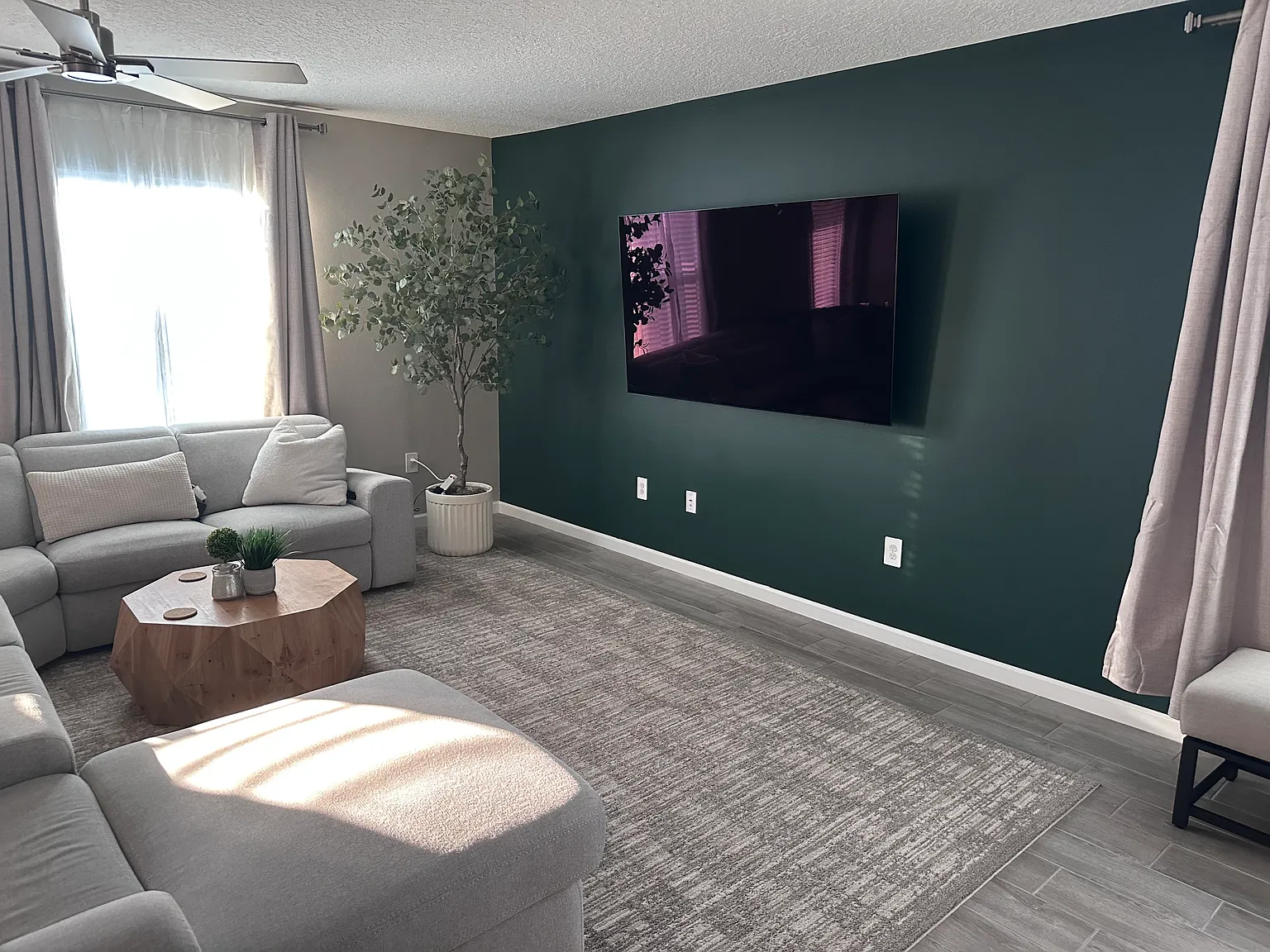 5 bed, 2218 sqft, $2,550 — Photo 4