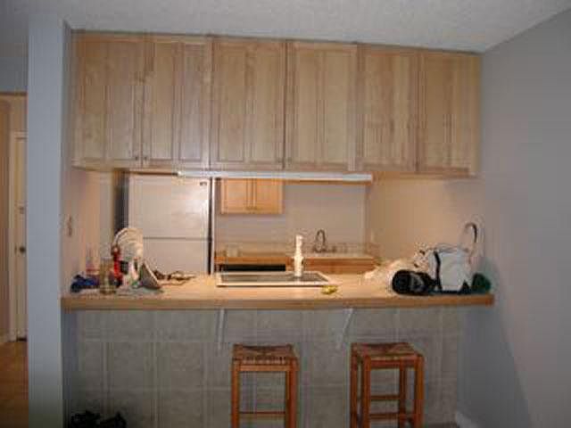 2nd image of 2707 Valmont Rd APT 206B
