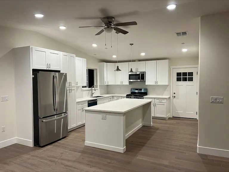 49048 Manzanita Rd — Photo 35