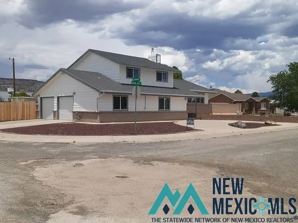 101 Green Ash Ct, Grants, NM 87020