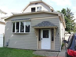 1st image of 131 Pomona Pl