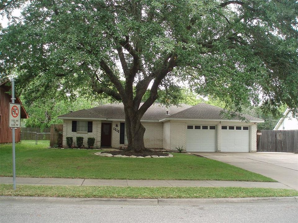1st image of 1213 S Bend Dr