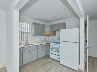 1278 E 222nd St #1L, Bronx, NY 10469