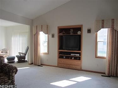 5th image of 4264 Lake Harbour Way
