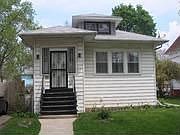 1st image of 639 S 15th Ave