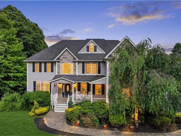3 Harvey Way, Newburgh, NY 12550