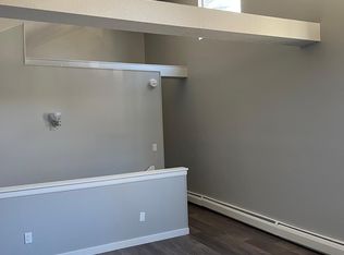 8 Talcott Forest Rd APT A, Farmington, CT 06032