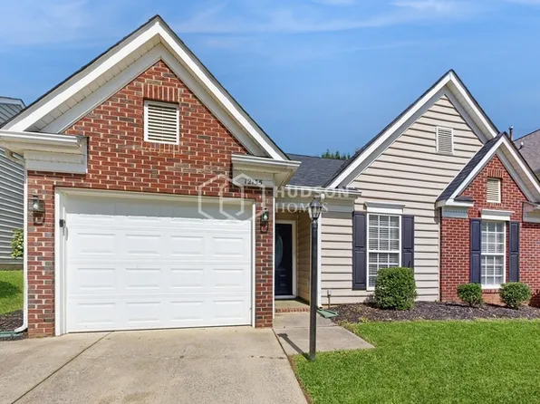 12135 Brownestone View Dr, Charlotte, NC 28269