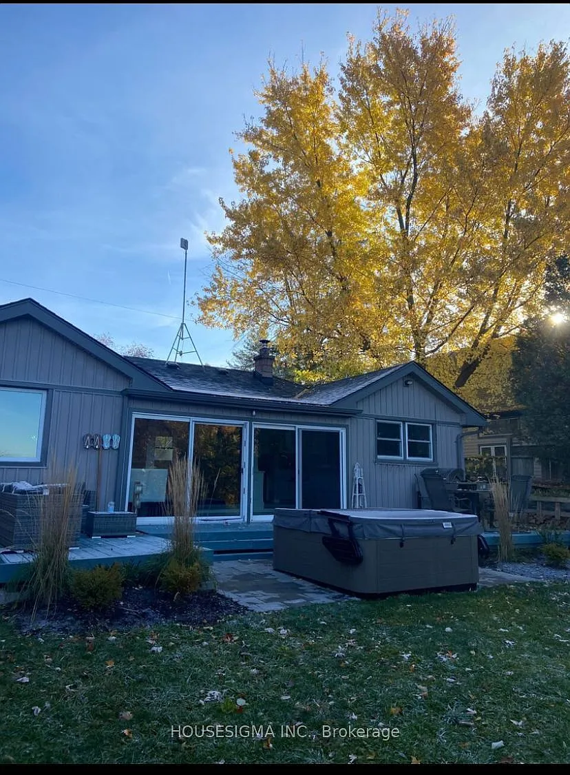 3 bed, $3,300 — Photo 2