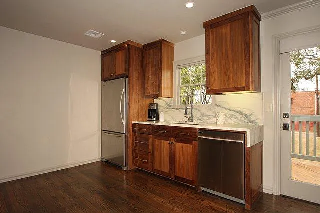3717 N Olie Ave — Photo 3