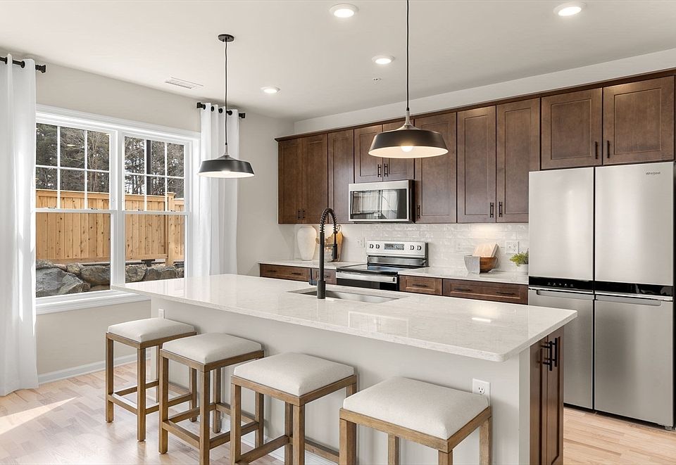 1st image of 30 Coppersmith Way #412