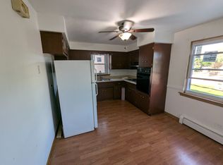 9237 S Pulaski Rd, Evergreen Park, IL 60805