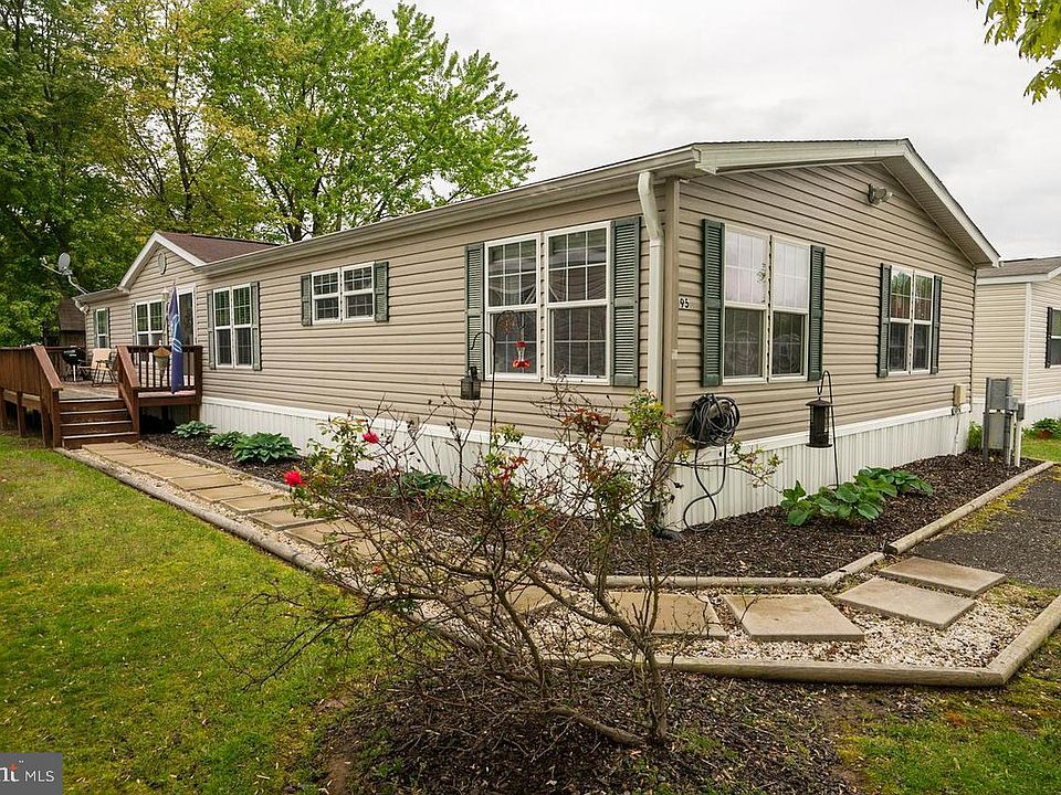 95 Mary Lou Dr, Lothian, MD 20711 | MLS #MDAA2084058 | Zillow