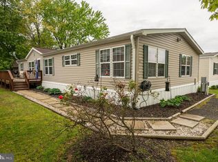 95 Mary Lou Dr, Lothian, MD 20711