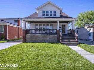 8166 Dale Ave, Center Line, MI 48015