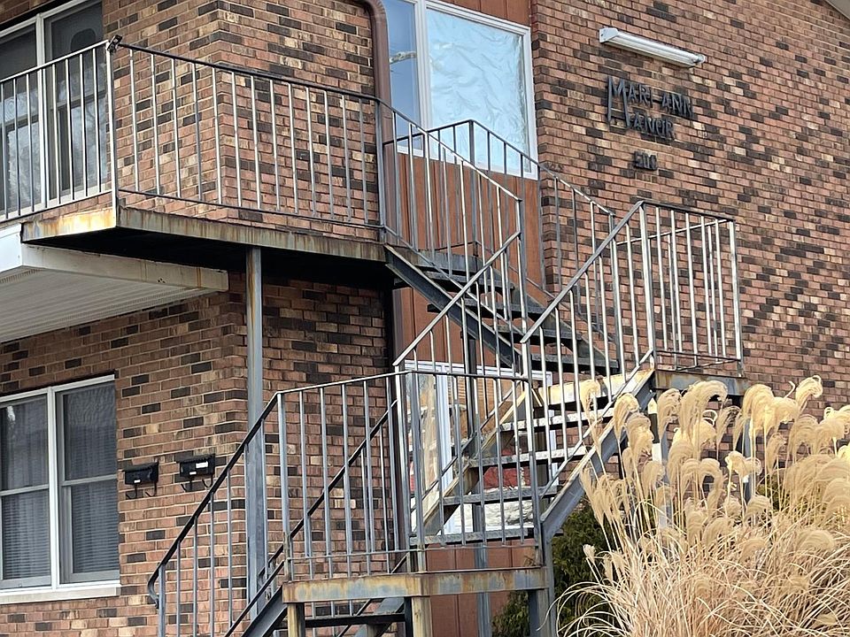 500 N Broad St, Galesburg, IL 61401 Zillow