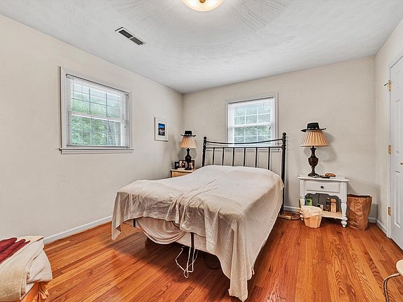 53rd image of 1120 Chestnut Mountain Dr