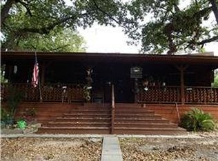 2 Cross St, Trinity, TX 75862