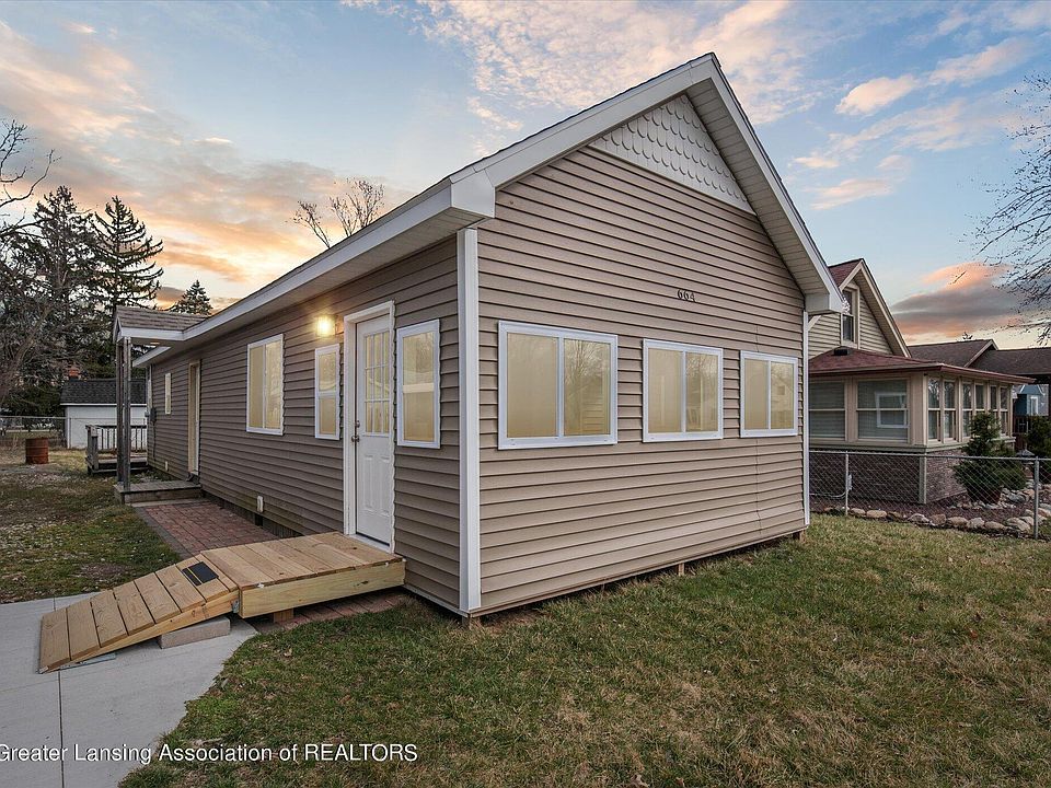 1st image of 664 N Ivanhoe Ave