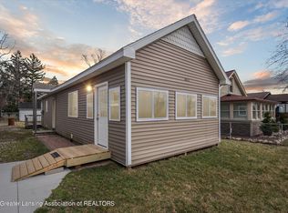 664 N Ivanhoe Ave, Ypsilanti, MI 48198