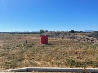 1556 Adams St, Independence, OR 97351