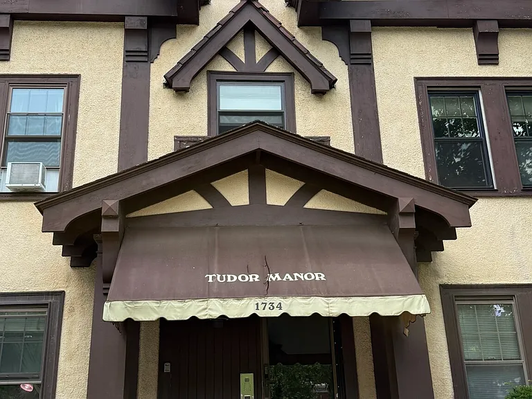 1734 Commonwealth Ave #7 — Photo 23
