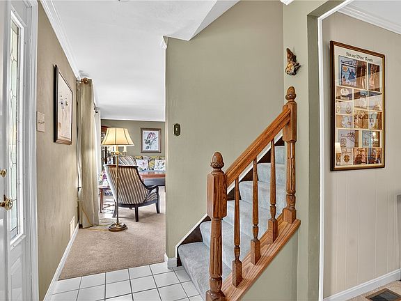 4th image of 5571 Glen Hill Dr
