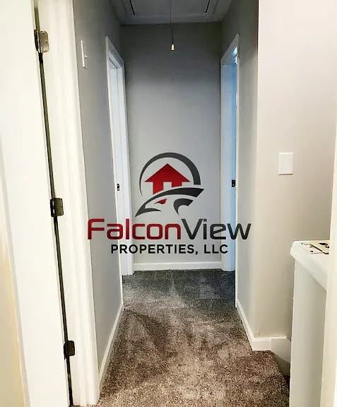 1031 Curran St NW — Photo 28