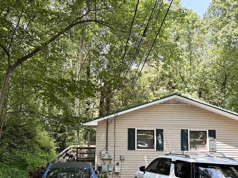 90 Providence Rd #A — Photo 2