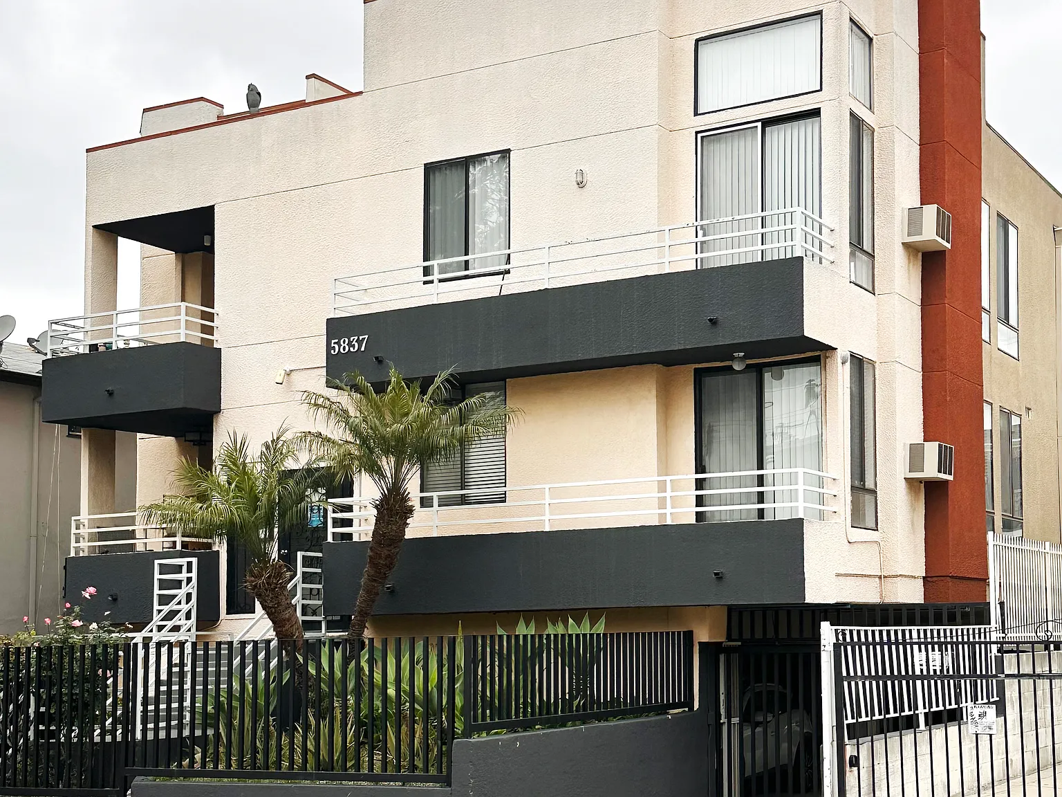 Virginia Plaza LLC — Photo 1