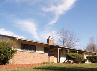 2215 Lee Blvd, East Cleveland, OH 44112