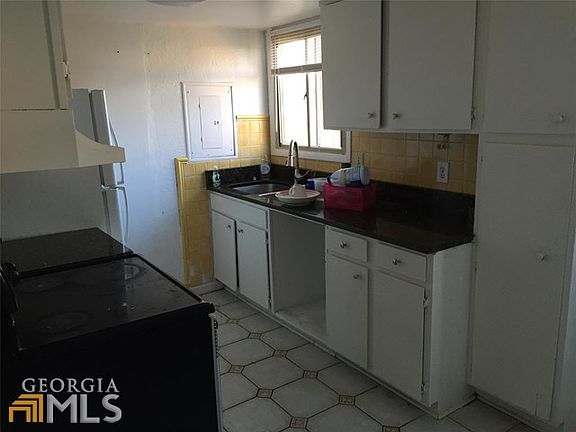 5th image of 2948 N Dekalb Dr APT A