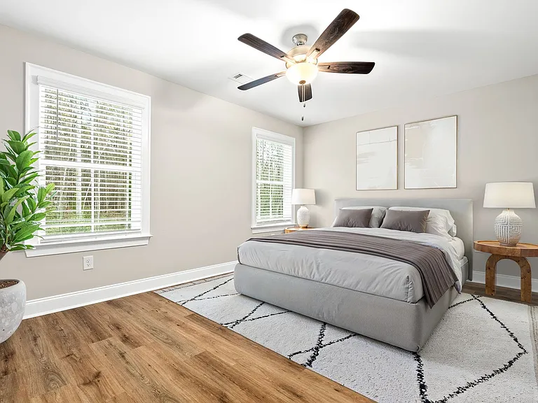 910 Winslow Ct — Photo 11