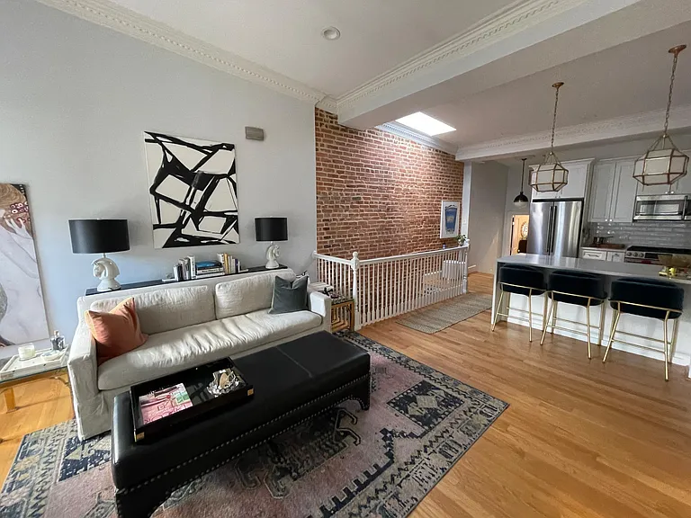 945 T St NW #B — Photo 21