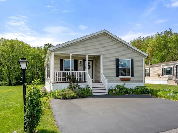 70 Kendall Ct, Raynham, MA 02767